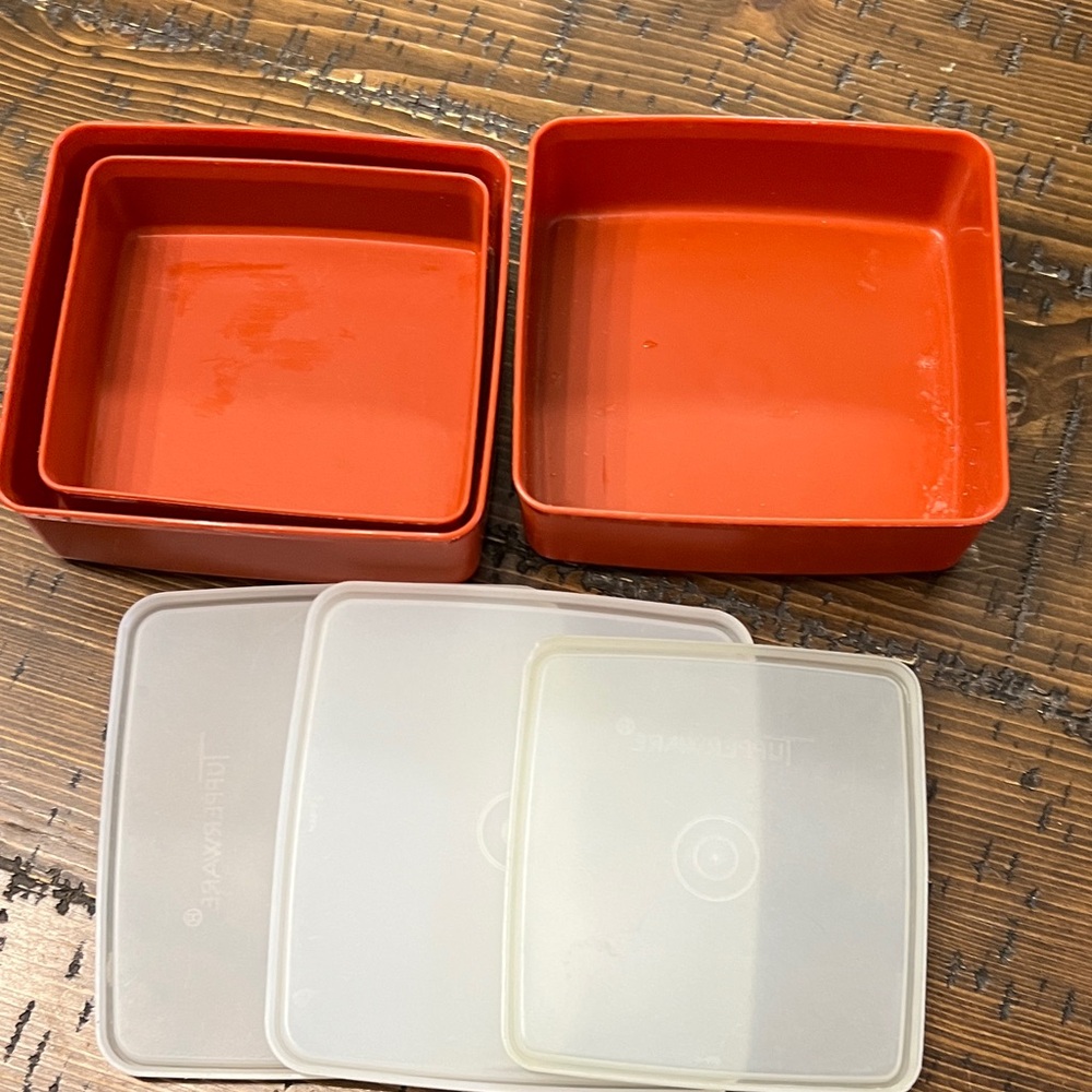 Tupperware Orange Sandwich Container Set - Picture 4 of 4